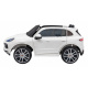 Porsche Cayenne S Vozidlo lakované bílou barvou