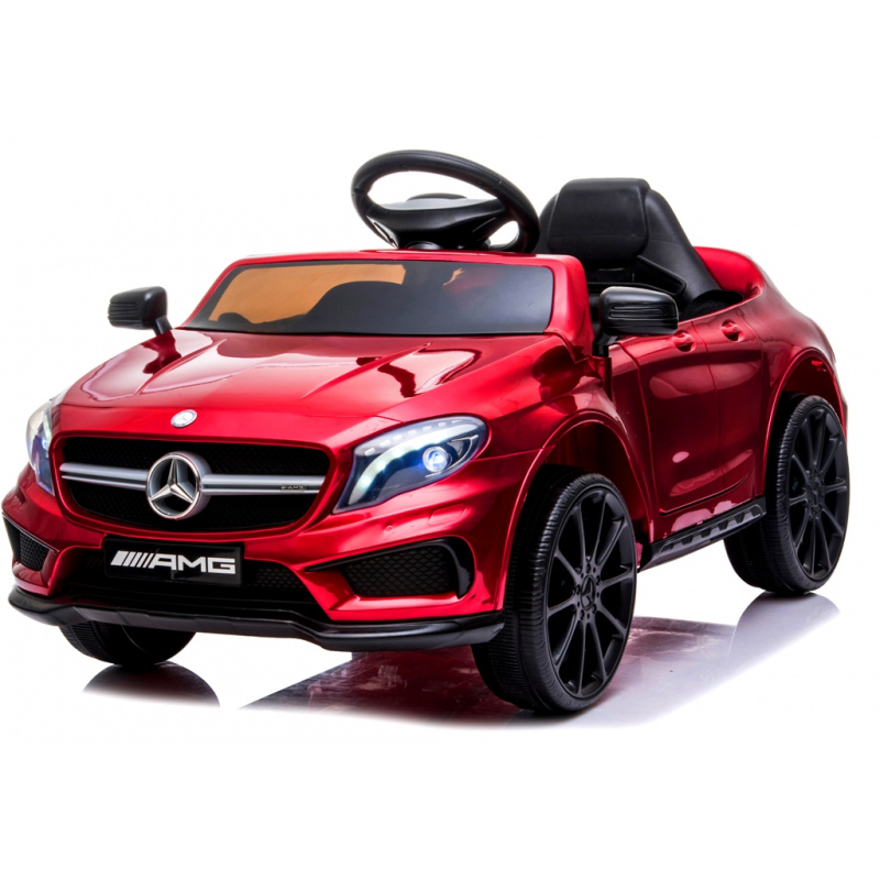 Mercedes GLA45 Třešňový lak, kůže EVA