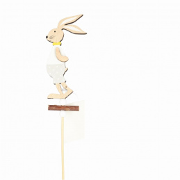 Dřevěný zajíček na velikonočním zápichu