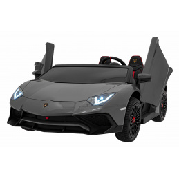 Lamborghini Aventador SV Šedé vozidlo