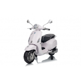 Vozidlo Skútr Vespa ROMA Bílý