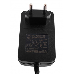 Nabíječka 12V/1500mA pro baterie elektrických vozidel Hračky