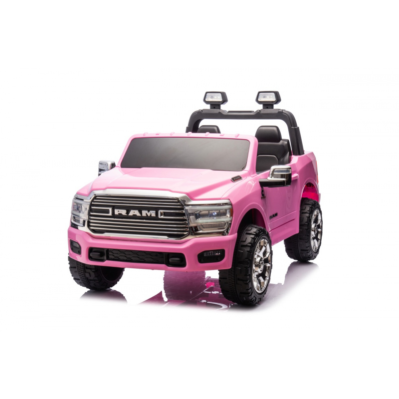 Vozidlo RAM 3500 Růžové