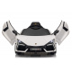 Vozidlo Lamborghini Revuelto Bílé